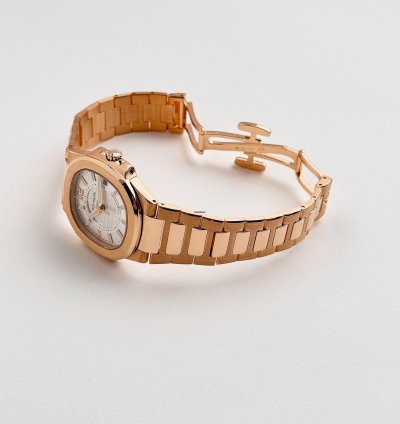 Patek Philippe Nautilus 7011 1r-001 Ladies Rose Gold Silver Dial 2016