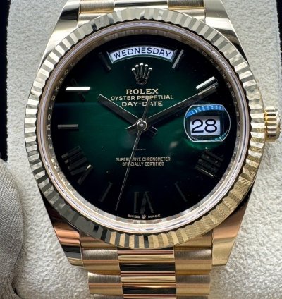 Rolex Day-date 40 Green Ombre Roman Dial Unworn