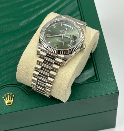 Rolex Day-date 40 Green Roman