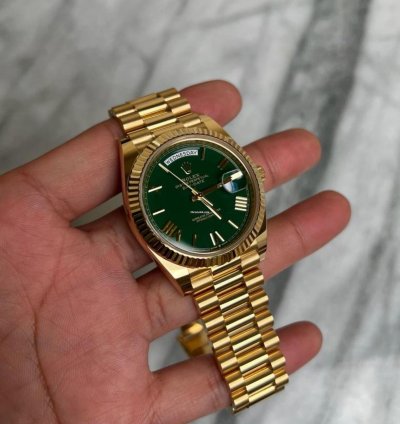 Rolex Day-date 40 Green Roman 18k Yellow Gold Bnib 2025