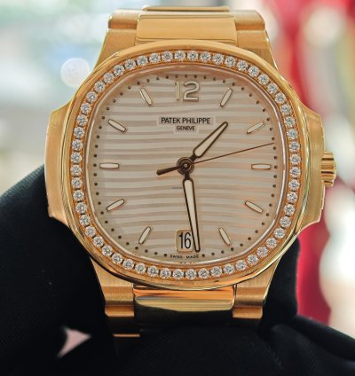 Patek Philippe Nautilus 7118 1200r-001