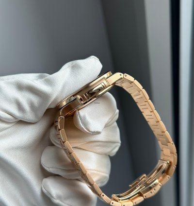 Patek Philippe Nautilus 7118 1200r-010