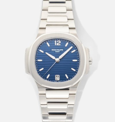 Patek Philippe Nautilus 7118 1a-001 2020 Box And Papers