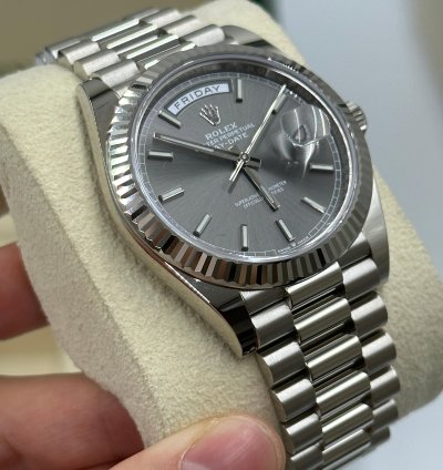 Rolex Day-date 40 Grey
