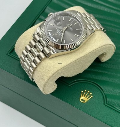 Rolex Day-date 40 Grey