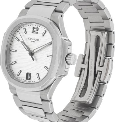 Patek Philippe Nautilus 7118 1a-010 Stainless Steel 35mm Watch