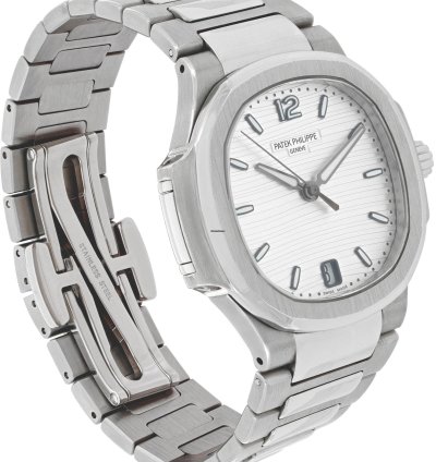Patek Philippe Nautilus 7118 1a-010 Stainless Steel 35mm Watch