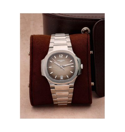 Patek Philippe Nautilus 7118 1a-011