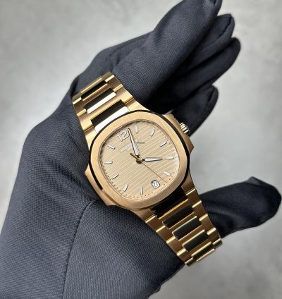 Patek Philippe Nautilus 7118 1r-010
