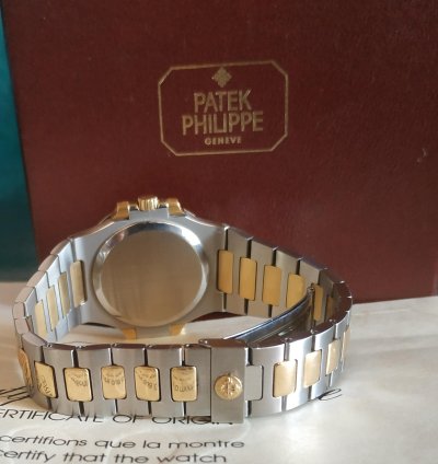 Patek Philippe Nautilus Acciaio Oro Raro Quadrante Oro Con Indici Brillanti