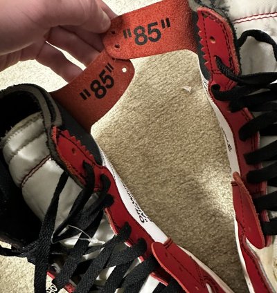 Chicago Jordan 1 Off-white
