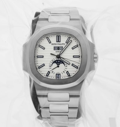 Patek Philippe Nautilus Annual Calendar 5726 1a-010