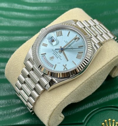 Rolex Day-date 40 Ice Blue Roman