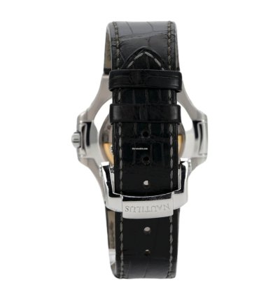 Patek Philippe Nautilus Annual Calendar Mondphase 5726a-001