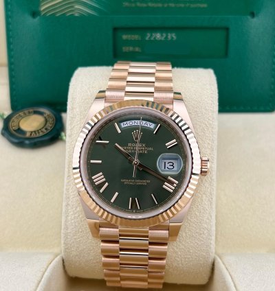 Rolex Day-date 40 In Stock 2023 Day-date 40 Olive Green Roman 228235 18k Everose Gold Presidential Bracelet