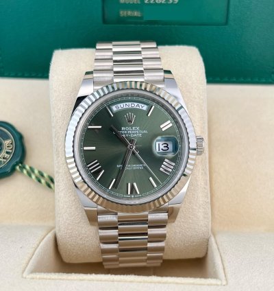 Rolex Day-date 40 In Stock 2023 Day-date 40 Olive Roman 228239 18k Wg Presidential Bracelet