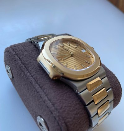 Patek Philippe Nautilus Best Condition - Like New Box And Extract Papers