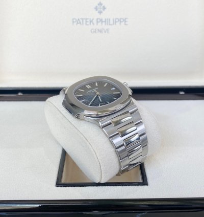 Patek Philippe Nautilus Blue 5711 1a-010