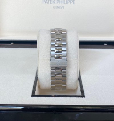 Patek Philippe Nautilus Blue 5711 1a-010
