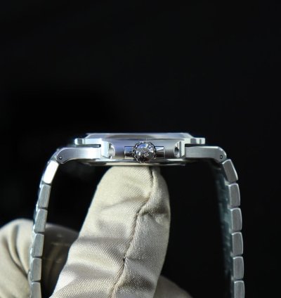 Patek Philippe Nautilus Blue Dial 5711 1a