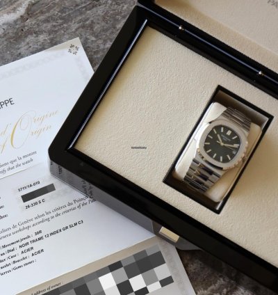 Patek Philippe Nautilus Blue Dial 5711 1a