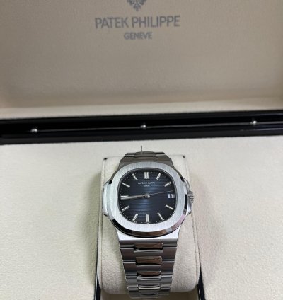 Patek Philippe Nautilus Blue Dial 5711 1a-010