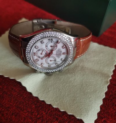 Rolex Daytona Gold Diamond Watch