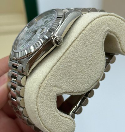 Rolex Day-date 40 Meteorite Diamond Dial White Gold President