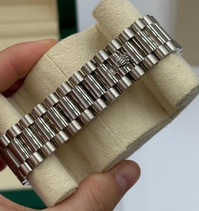 Rolex Day-date 40 Meteorite Diamond Dial White Gold President