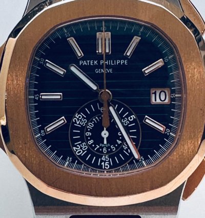 Patek Philippe Nautilus Blue Dial With 2 Tones Rose Gold And Stainless Steel