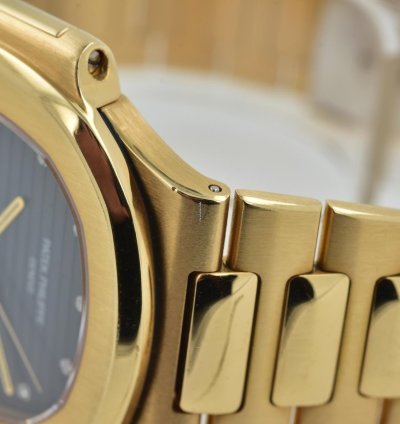 Patek Philippe Nautilus Blue Diamond Dial 18k Yellow Gold 3800 Service 11 2023 3800 1j