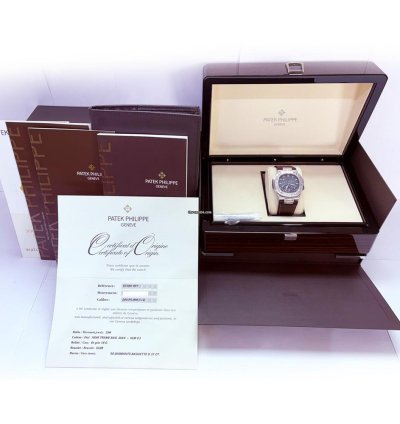 Patek Philippe Nautilus Blue Diamond Dial 5724g-001