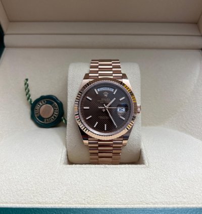 Rolex Day-date 40 Mint As New Condution Full Set Factory Warranty