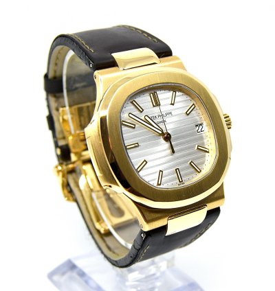 Patek Philippe Nautilus Box And Papers