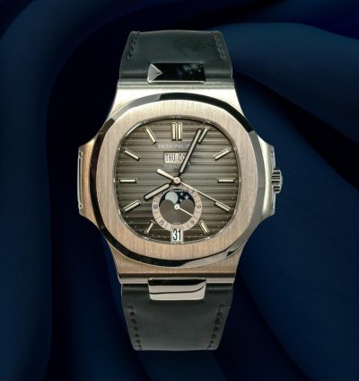 Patek Philippe Nautilus Bronze Dial