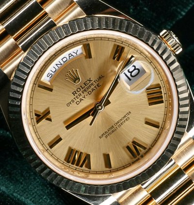 Rolex Day-date 40 Mint Complete Set Day-date President 40mm Champagne Dial Yellow Gold 228238