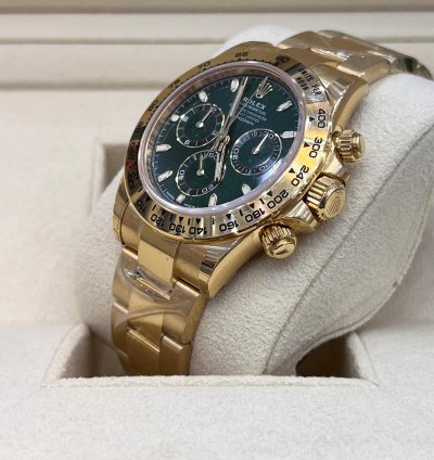 Rolex Daytona Green Dial Yellow Gold Discontinued
