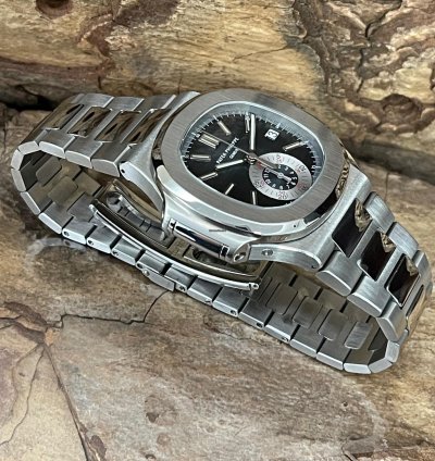 Patek Philippe Nautilus Chronograph - Ref 5980 1 - Full Set 2012 Lc100