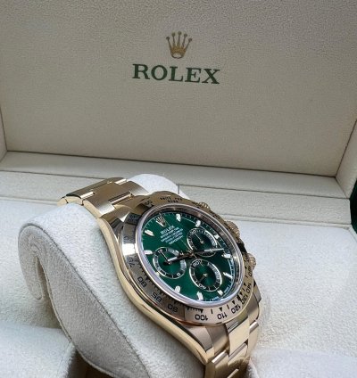 Rolex Daytona Green Dial Yellow Gold John Mayor Full Stickers Barcode And White Ta Discontinued