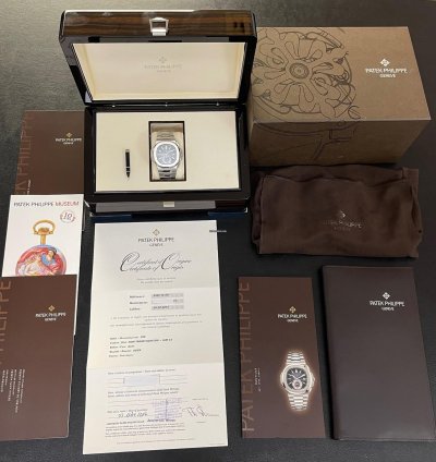 Patek Philippe Nautilus Chronograph - Ref 5980 1 - Full Set 2012 Lc100