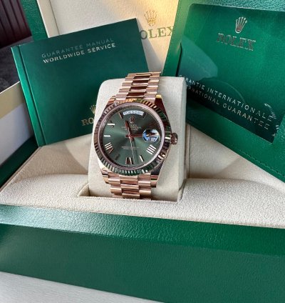 Rolex Day-date 40 Mm Olive Dial Rose Gold