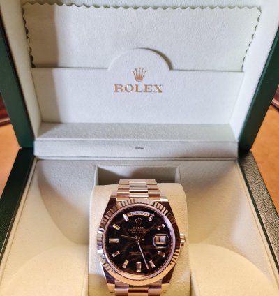 Rolex Day-date 40 Mm Rose Gold Eisenkiesel Dial