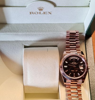Rolex Day-date 40 Mm Rose Gold Eisenkiesel Dial