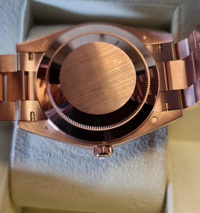 Rolex Day-date 40 Mm Rose Gold Eisenkiesel Dial