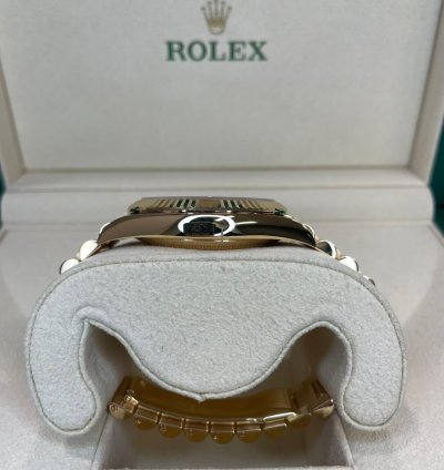 Rolex Day-date 40 Money Green Dial 2023 Unworn
