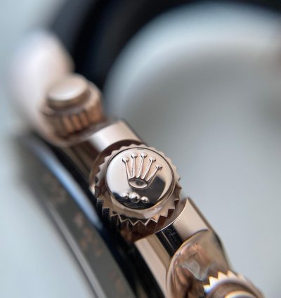 Rolex Daytona In Rose Gold Sundust Diamond-set Dial 116515ln-0006