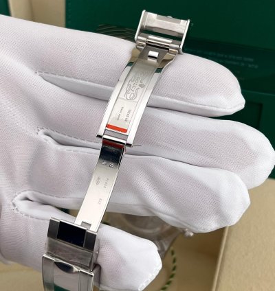 Rolex Daytona In Stock 2021 Daytona Ice Blue Baguette Index 116506 Platinum Oyster Bracelet