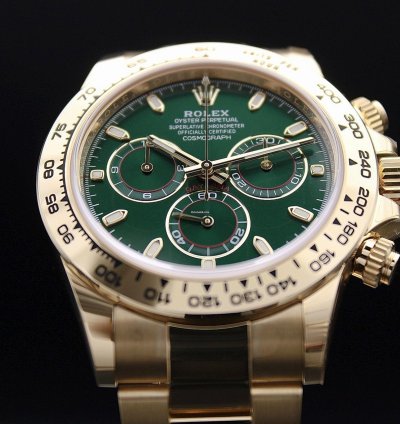 Rolex Daytona In Stock New Full Stickers Daytona Yellow Gold Green Dial Personal Delivery