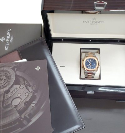 Patek Philippe Nautilus Chronograph 5980 1ar-001 Blue 2-tone 40 5mm Box Papers