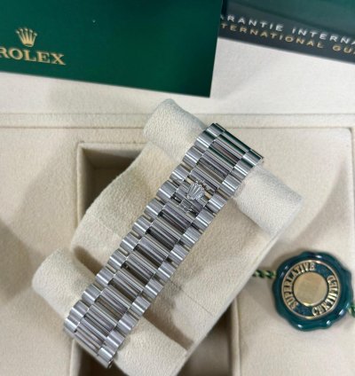 Rolex Day-date 40 New 2023 Fluted Baguette Dial 228236